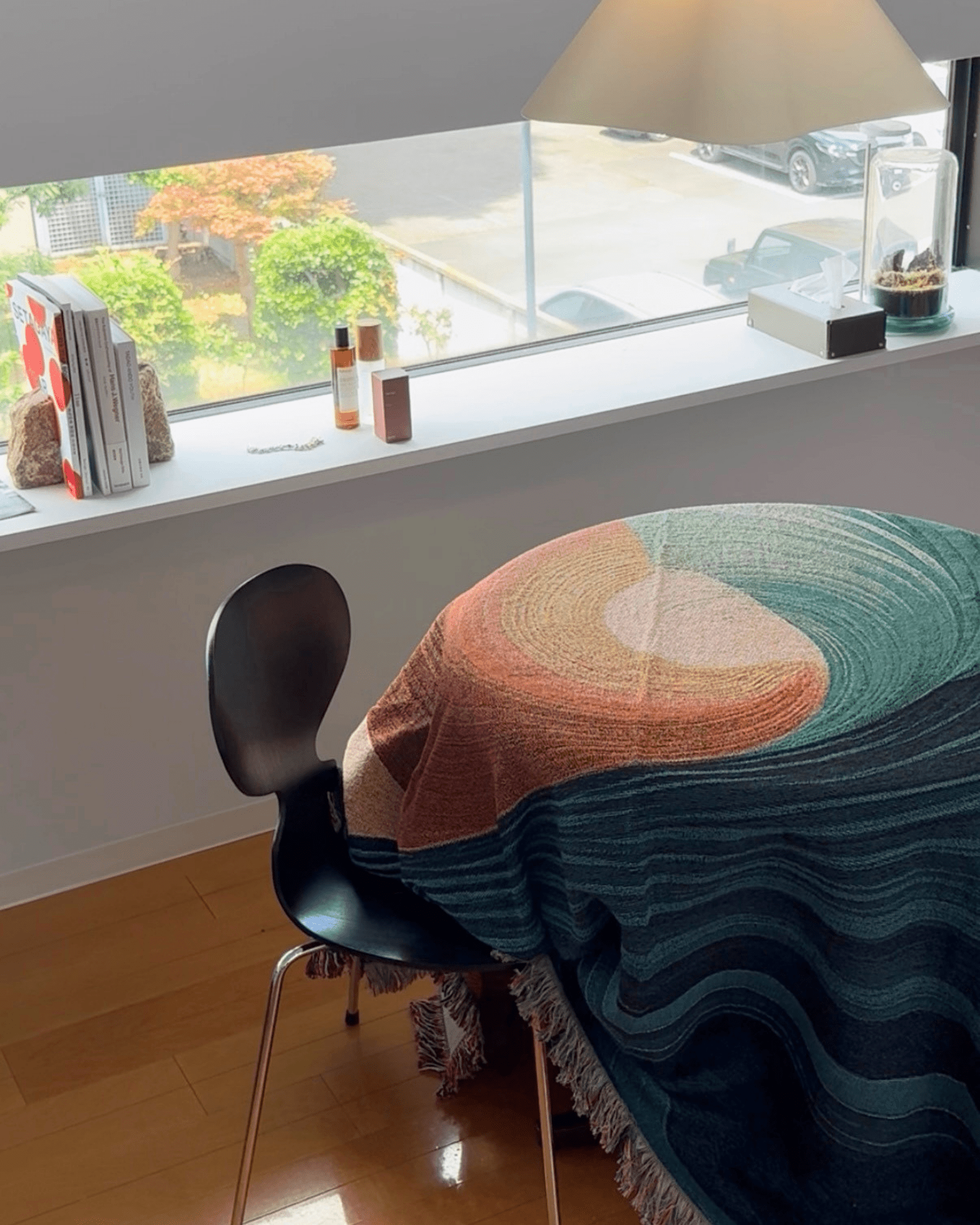 Fluid Spiral Throw Blanket : L