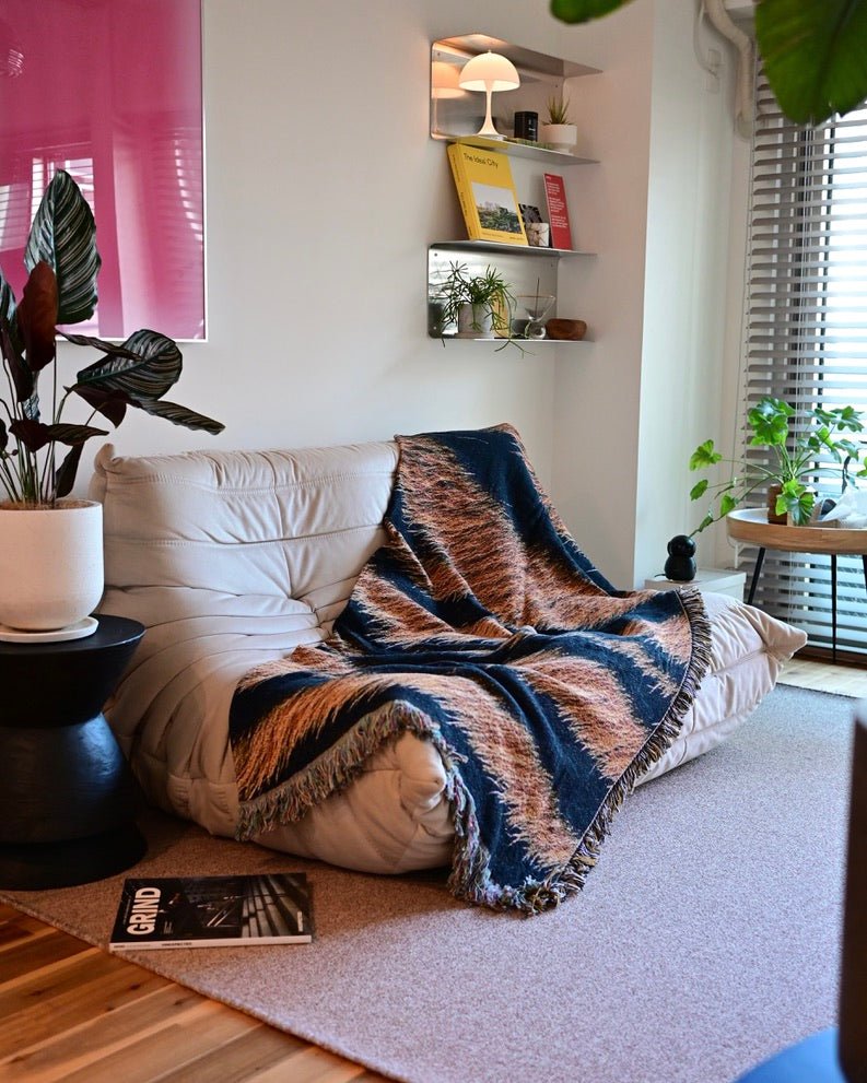 Tiger Hide Throw Blanket : L