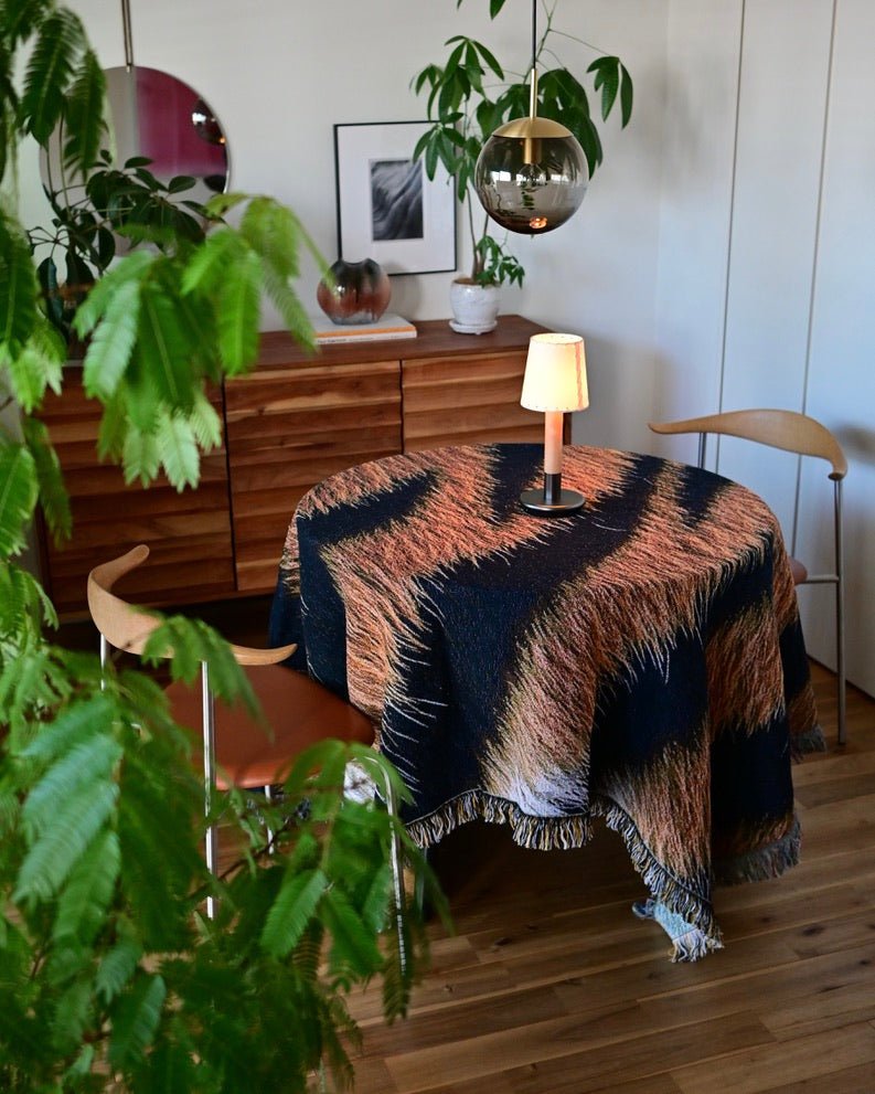 Tiger Hide Throw Blanket : L