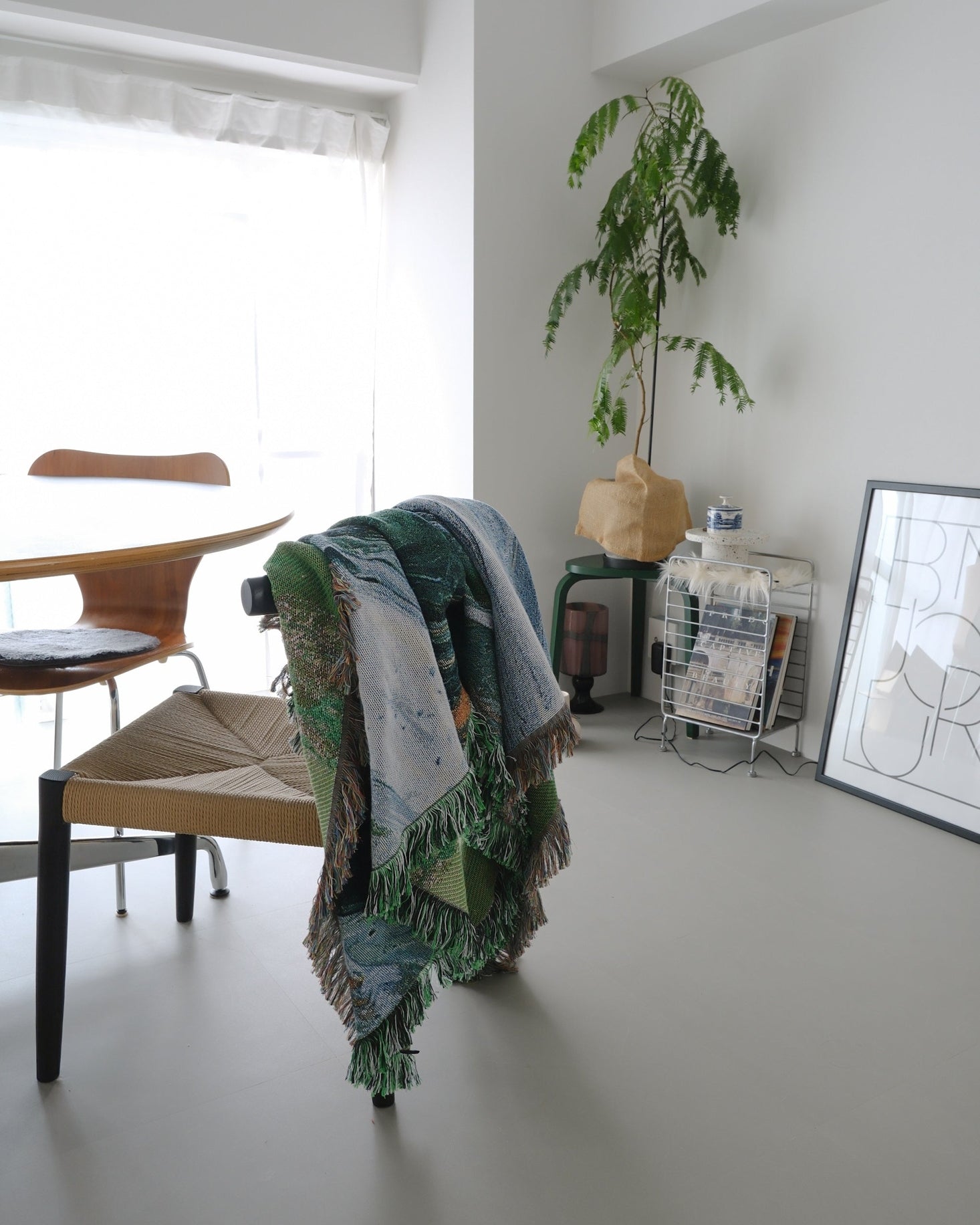 Green Flow Throw Blanket : L
