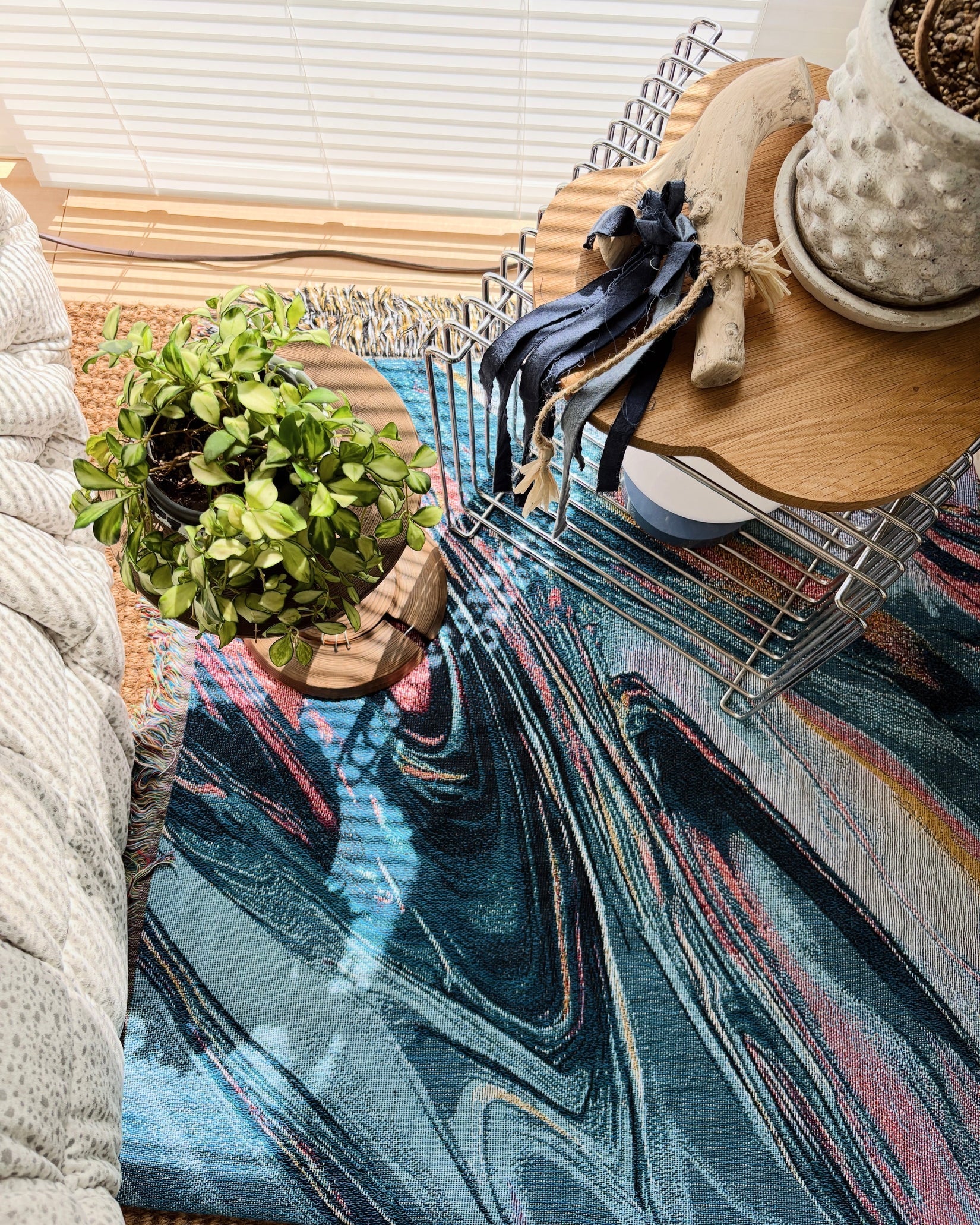 Pastel Flow Throw Blanket : L