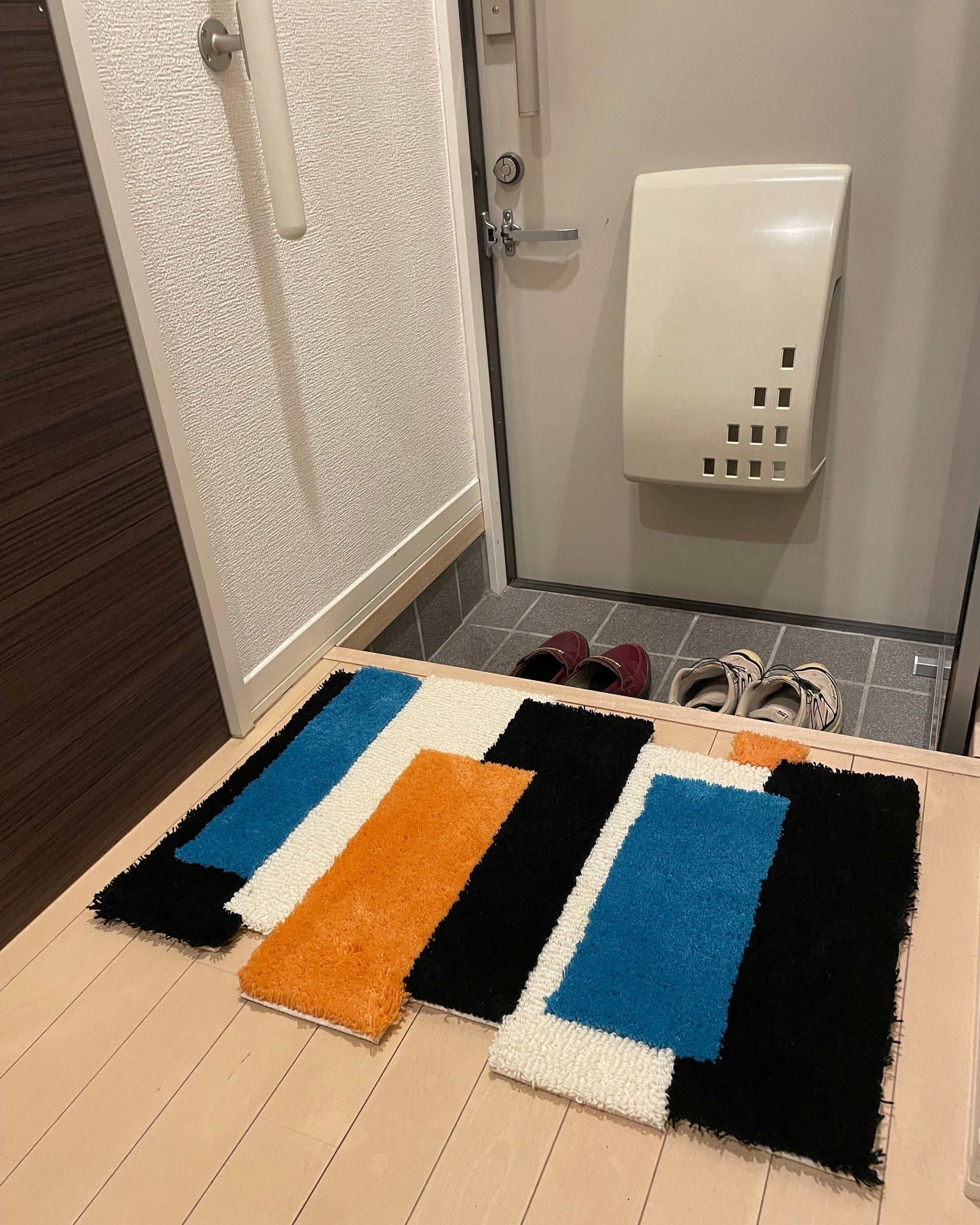 Color Stack Rug