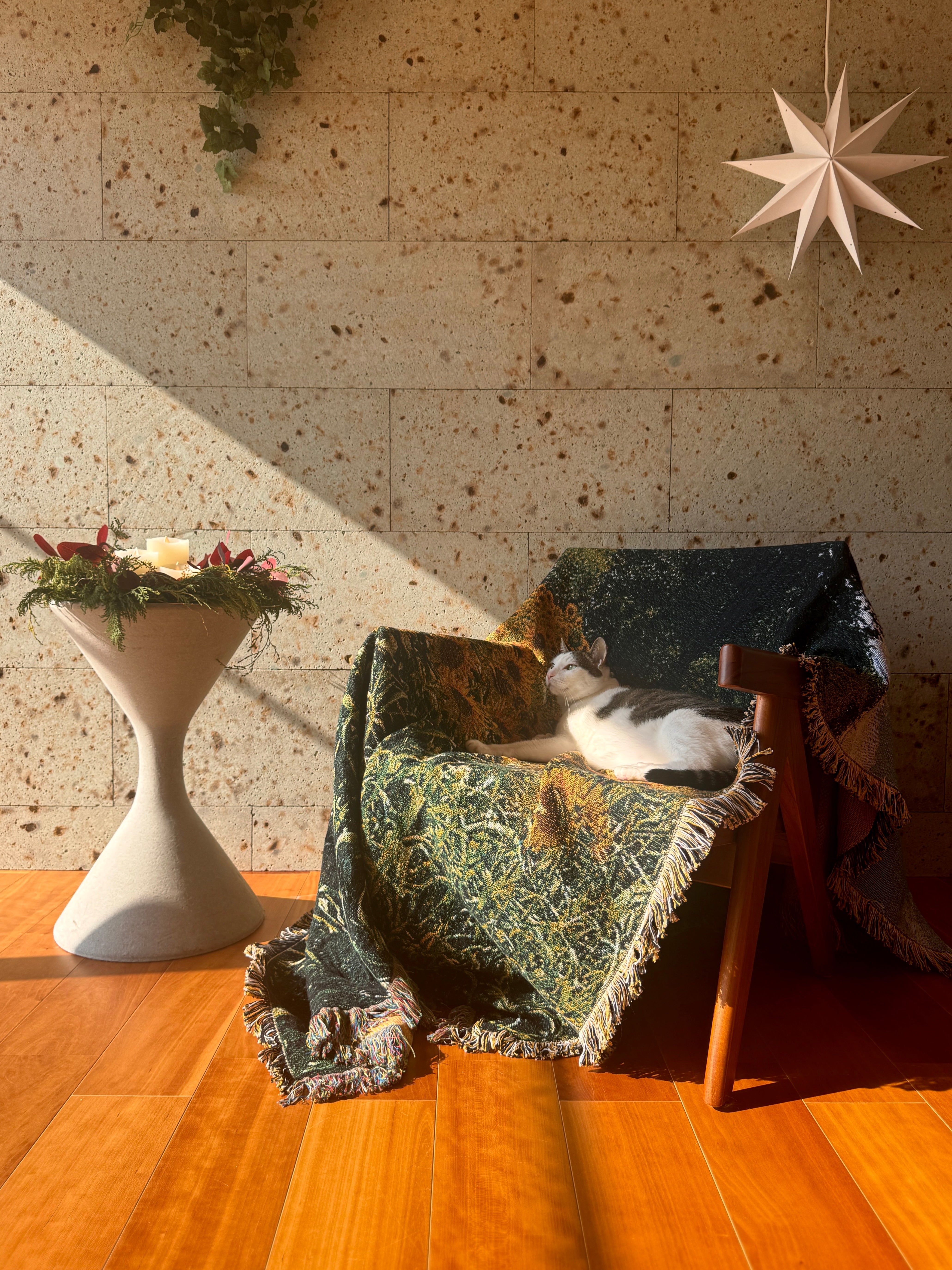 Gone Summer's Day Throw Blanket : L