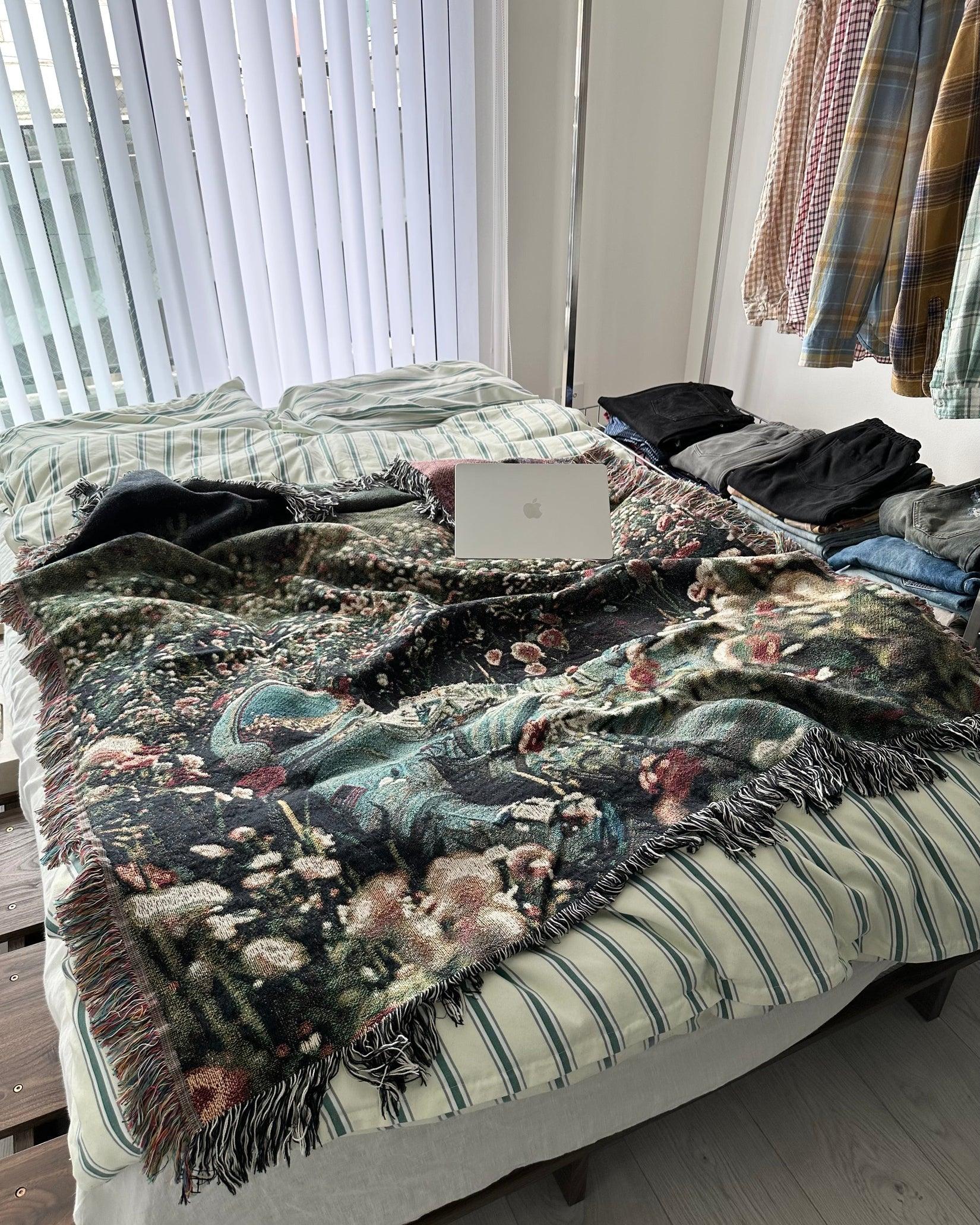 Astronaut Flower Woven Throw Blanket