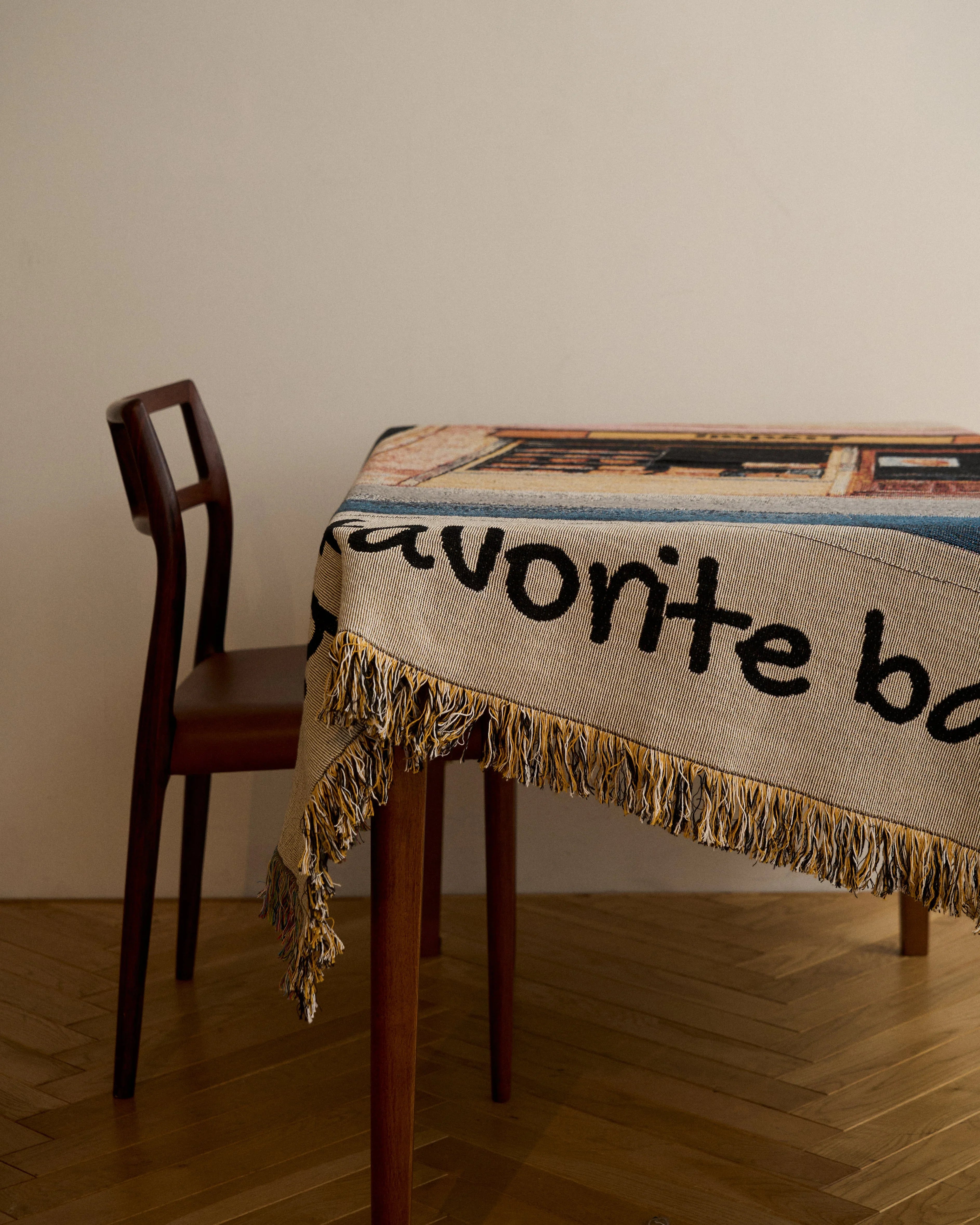 Bakery Throw Blanket : M