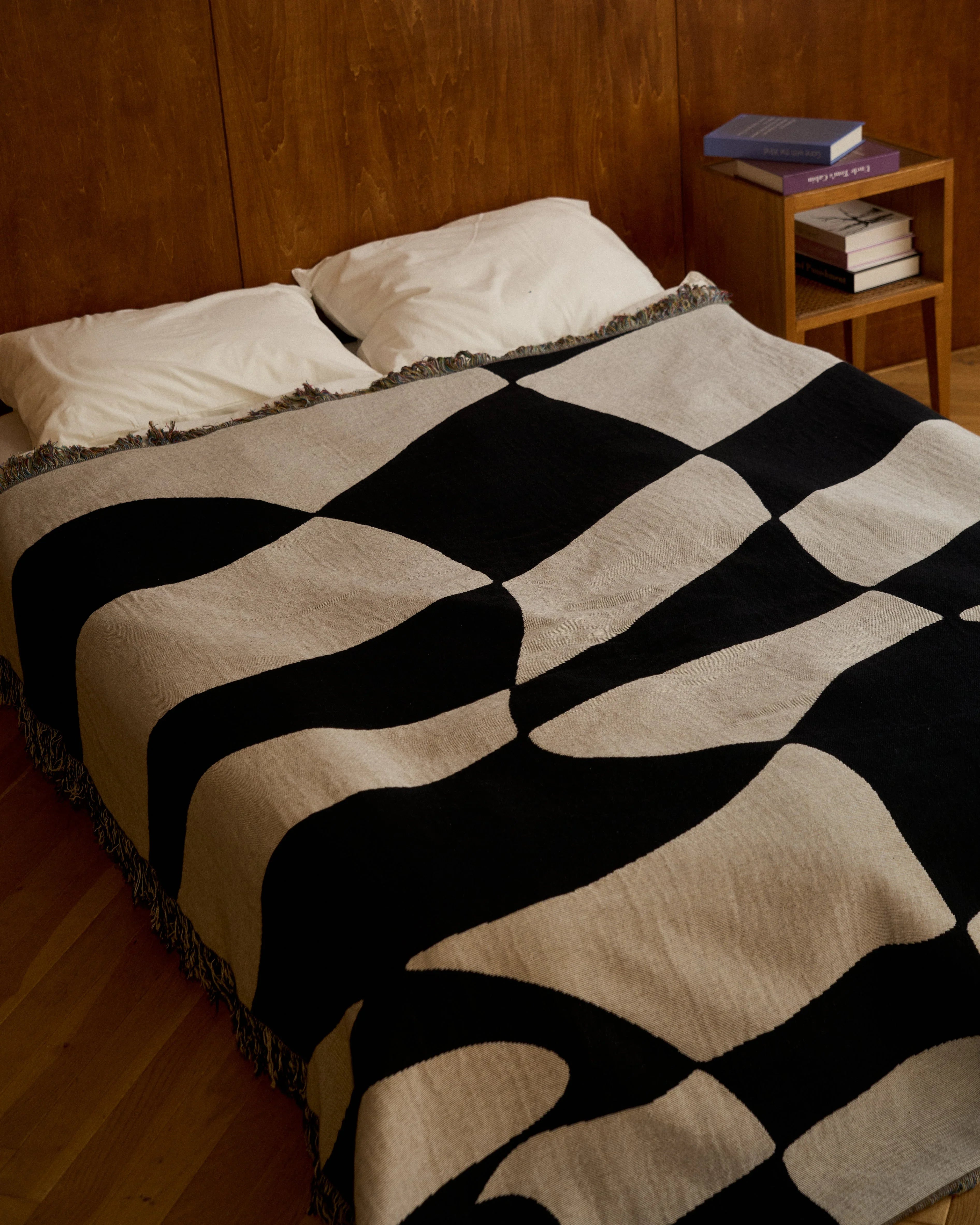 Distorted Check Throw Blanket : L