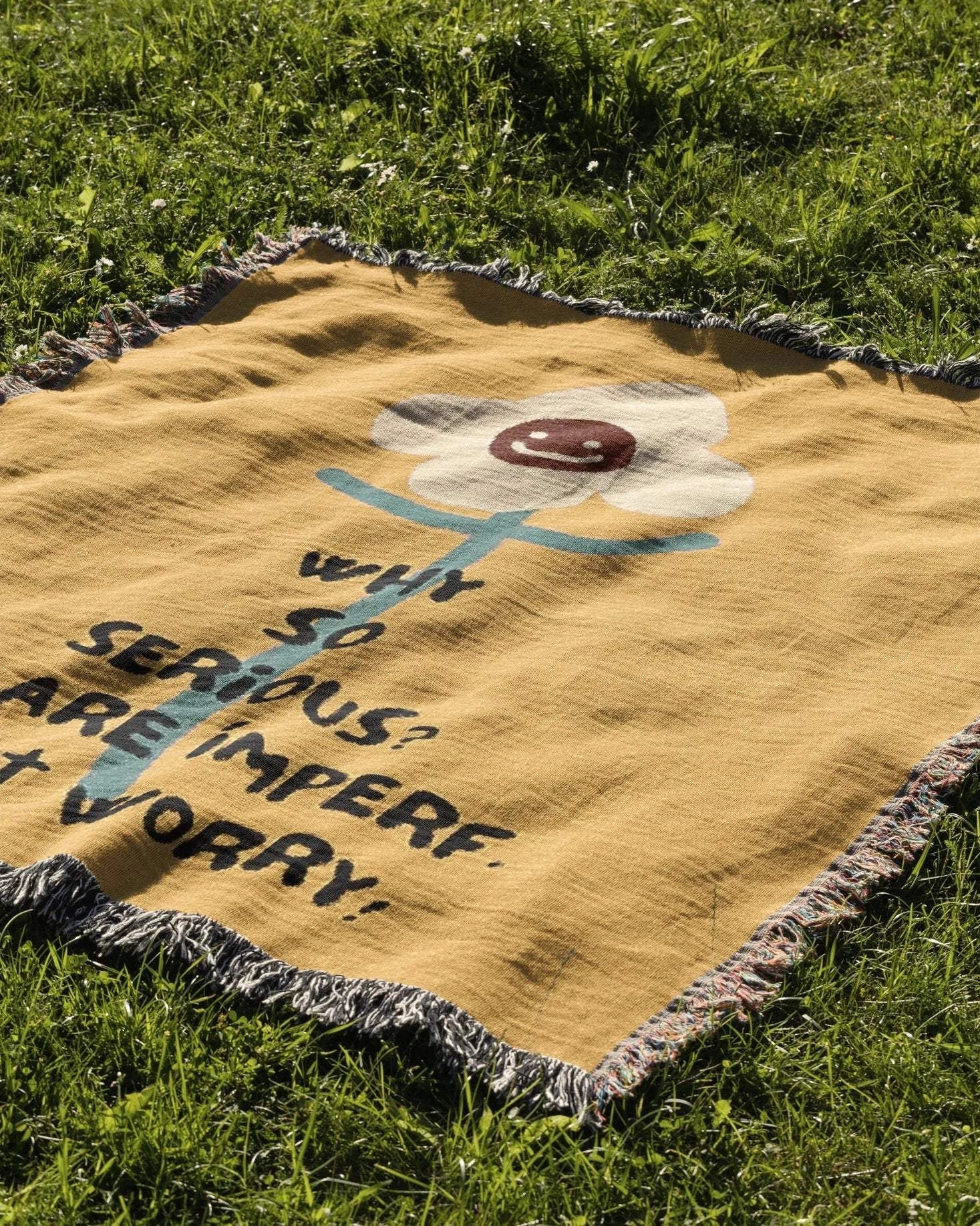 Don't Worry Woven Blanket - imperf