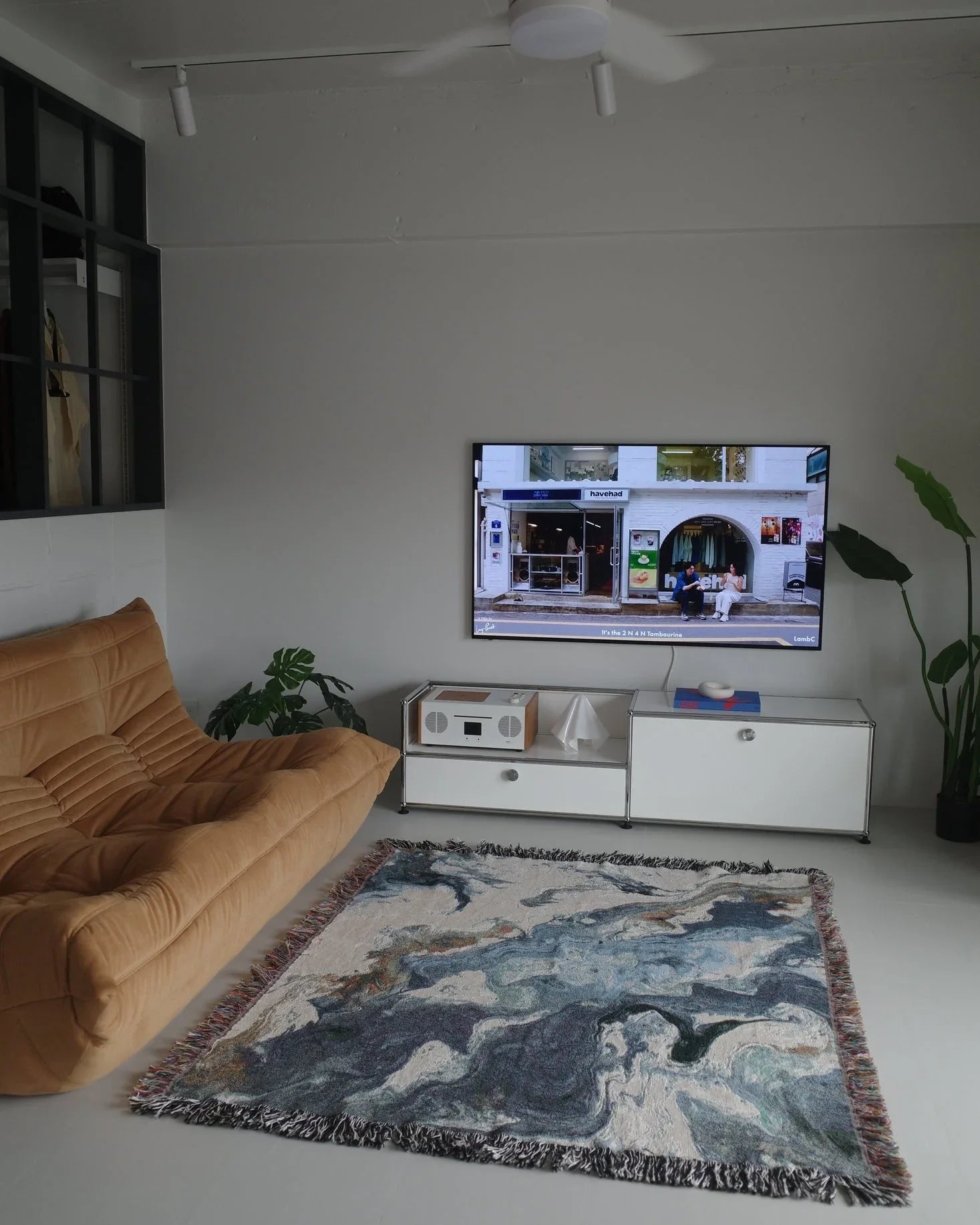 Navy Flow Throw Blanket : M