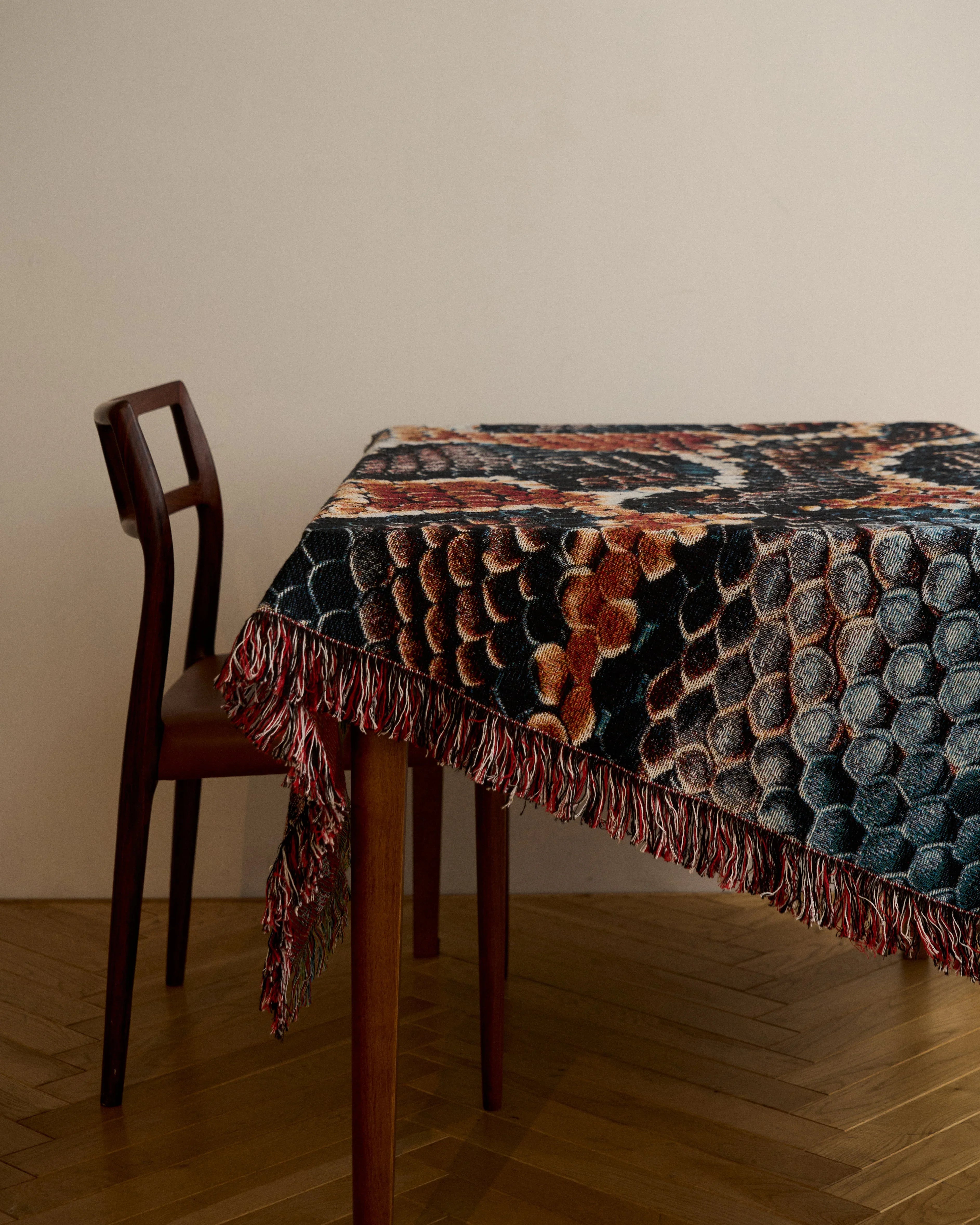 Snake Skin Throw Blanket : M