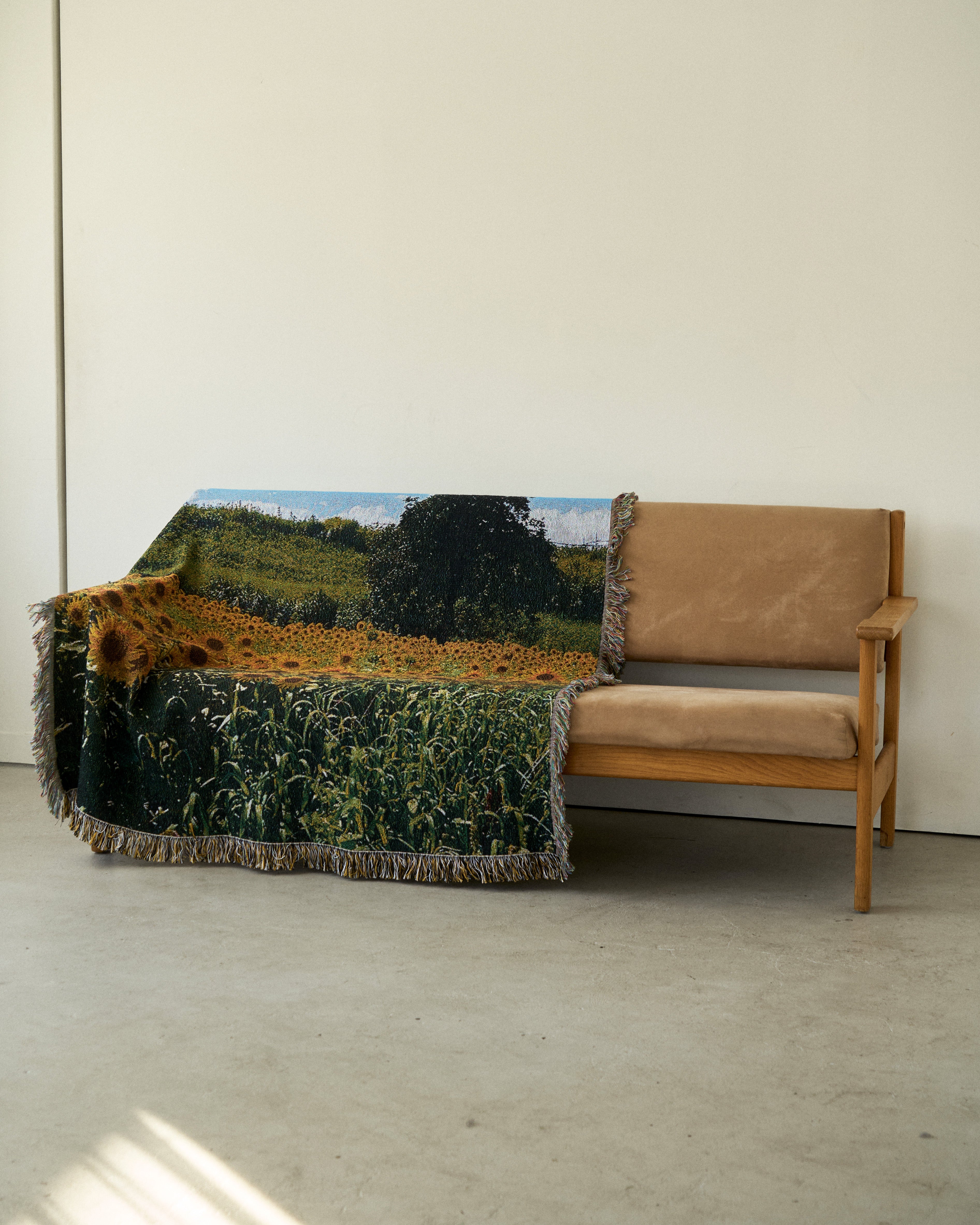 Gone Summer's Day Throw Blanket : M