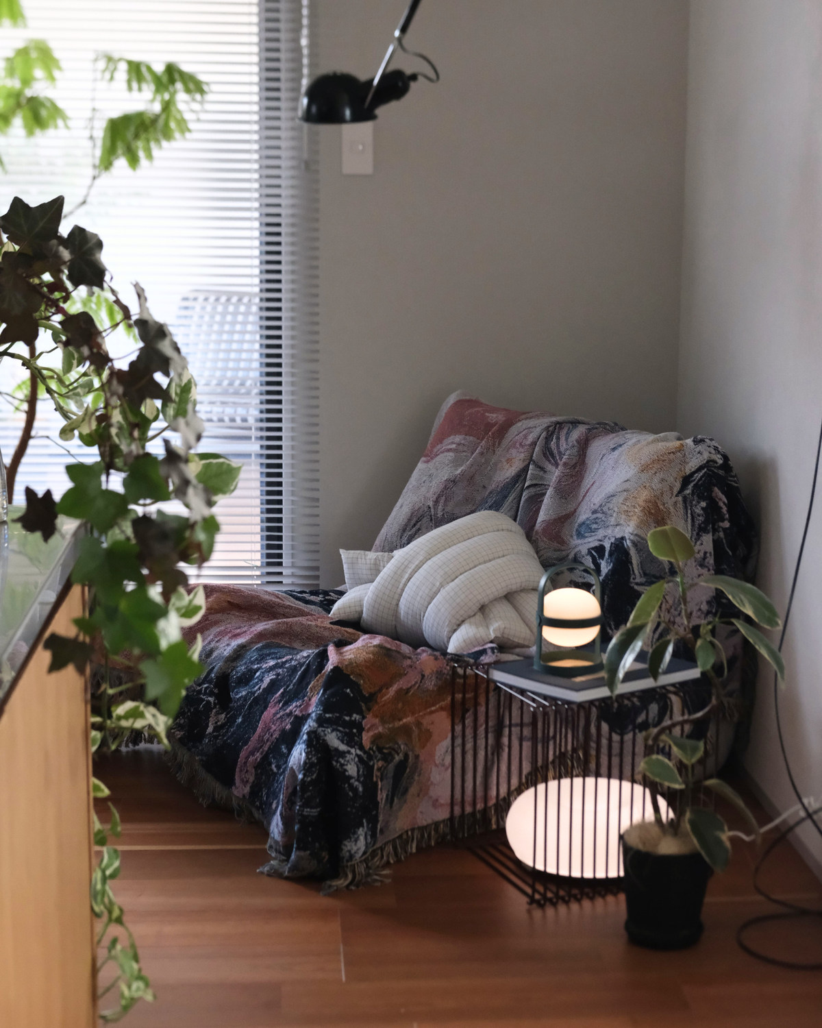 Pink Flow Throw Blanket