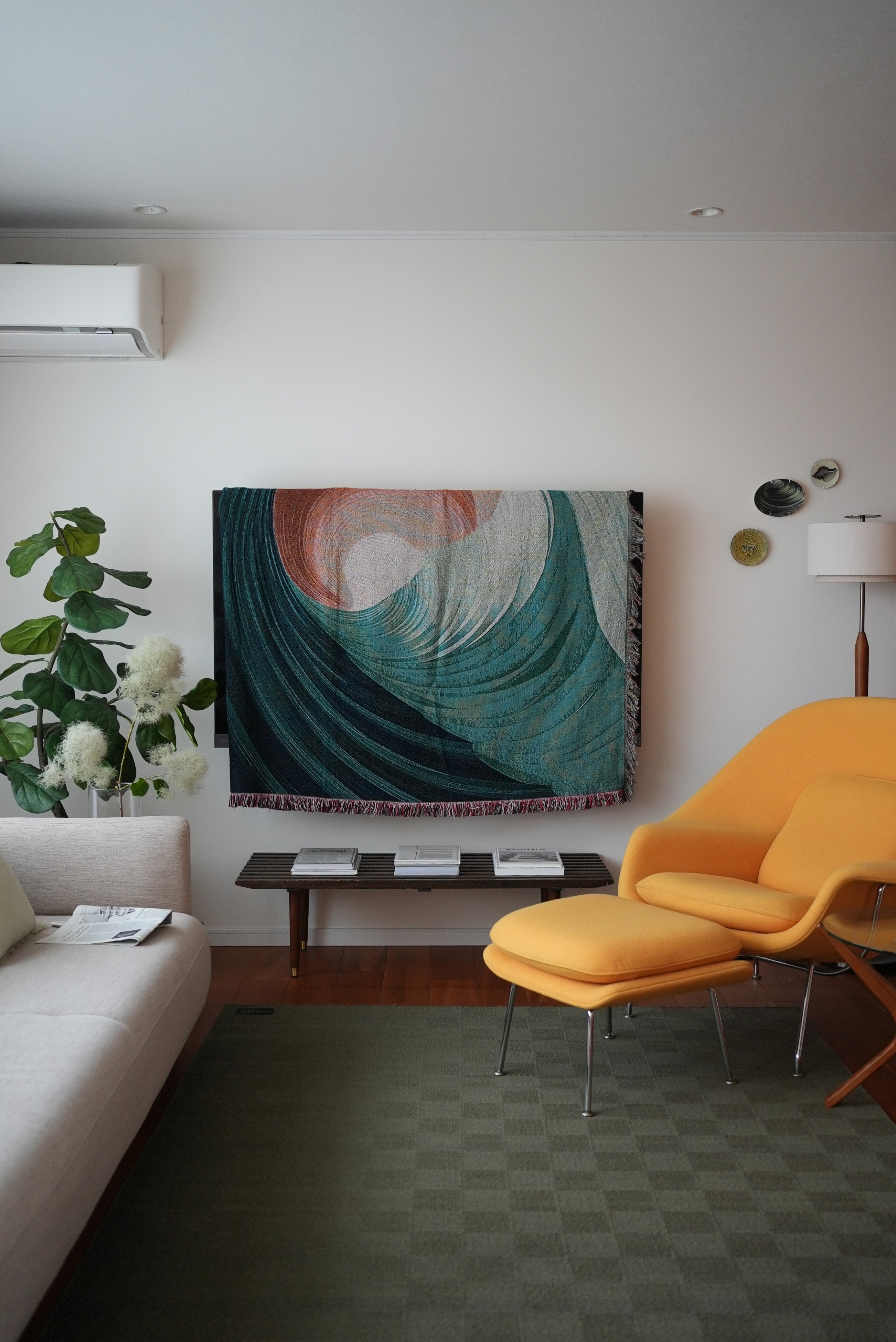 Fluid Spiral Throw Blanket : L