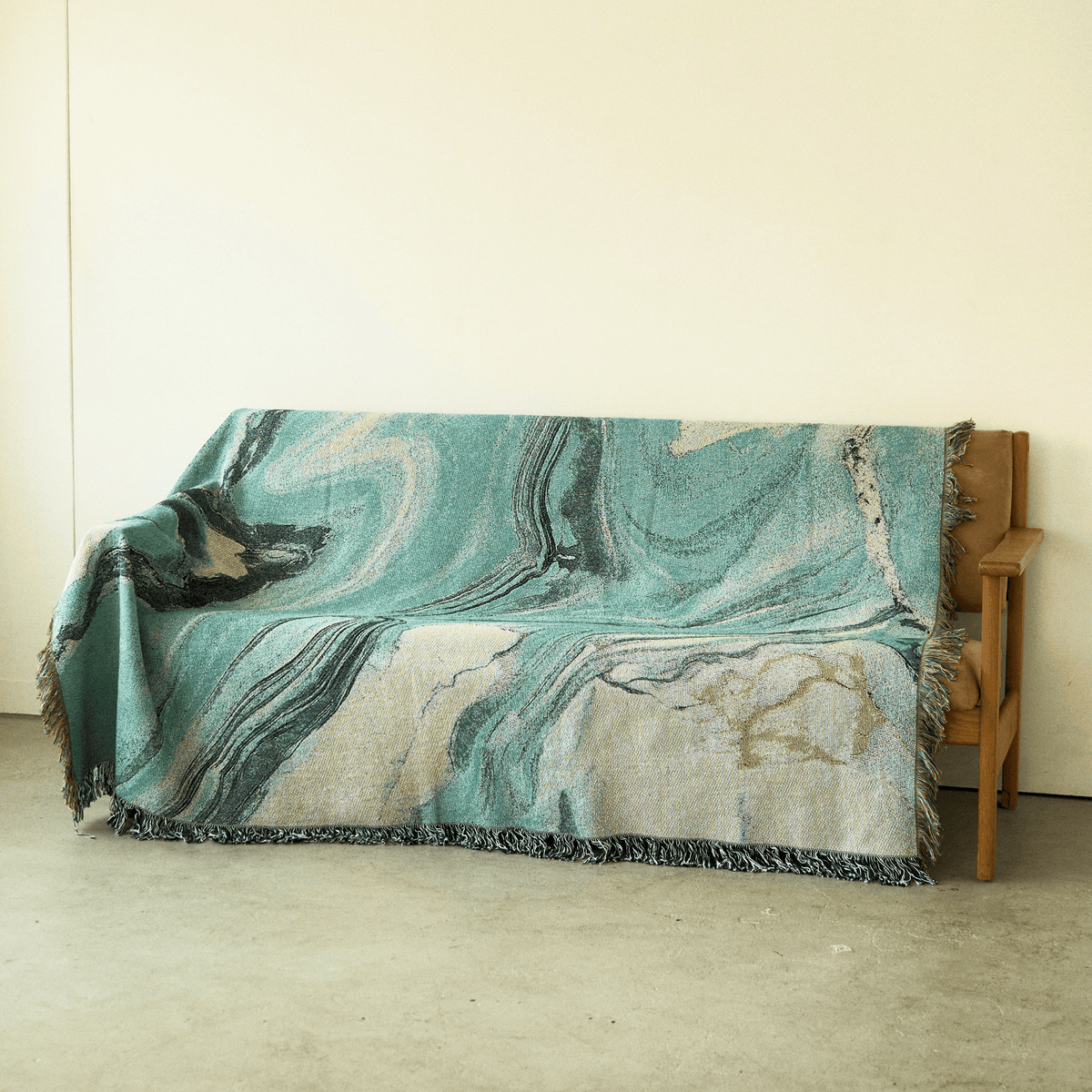Sky Blue Flow Throw Blanket | iMPeRF