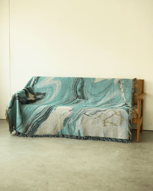 Sky Blue Flow Throw Blanket | iMPeRF