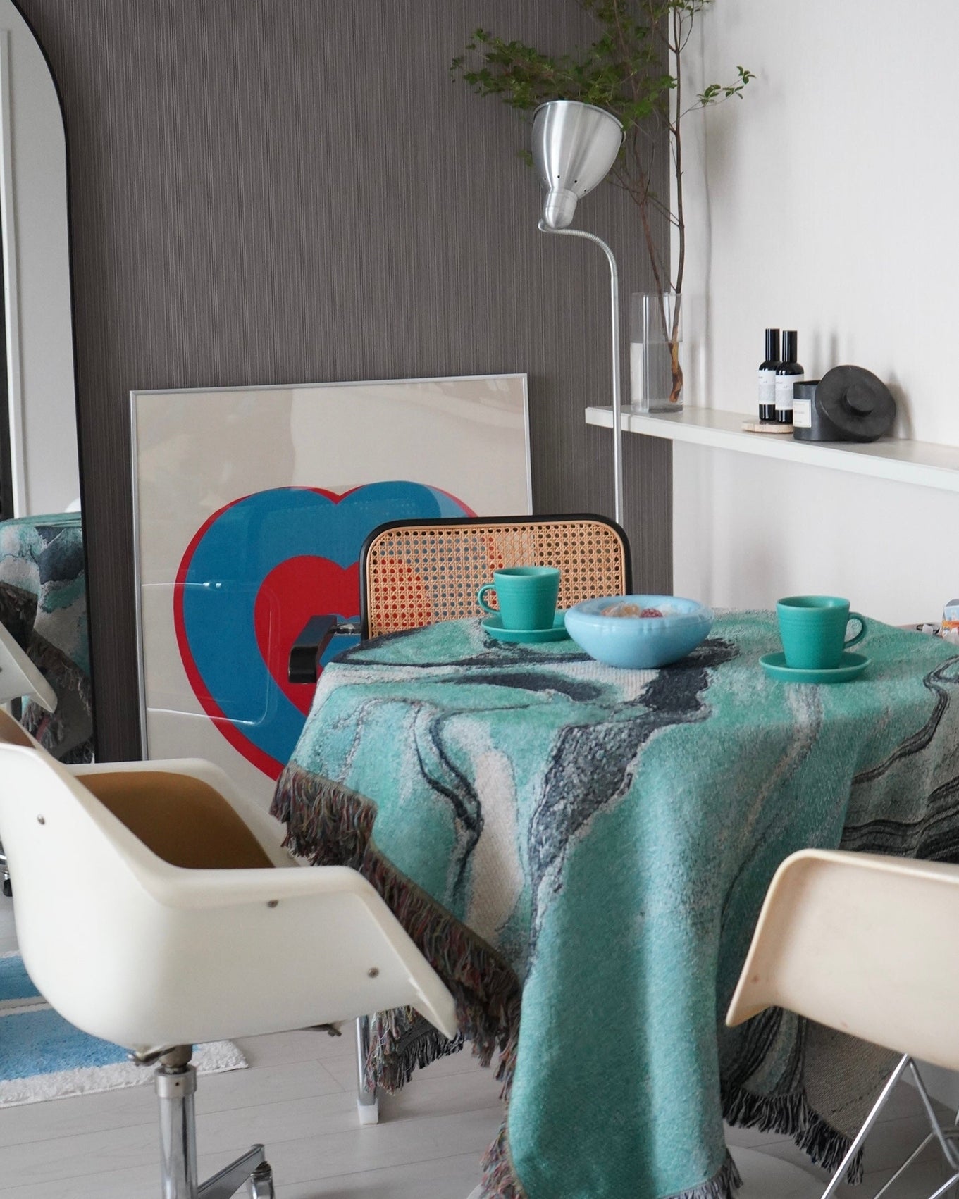 Sky Blue Flow Throw Blanket | iMPeRF