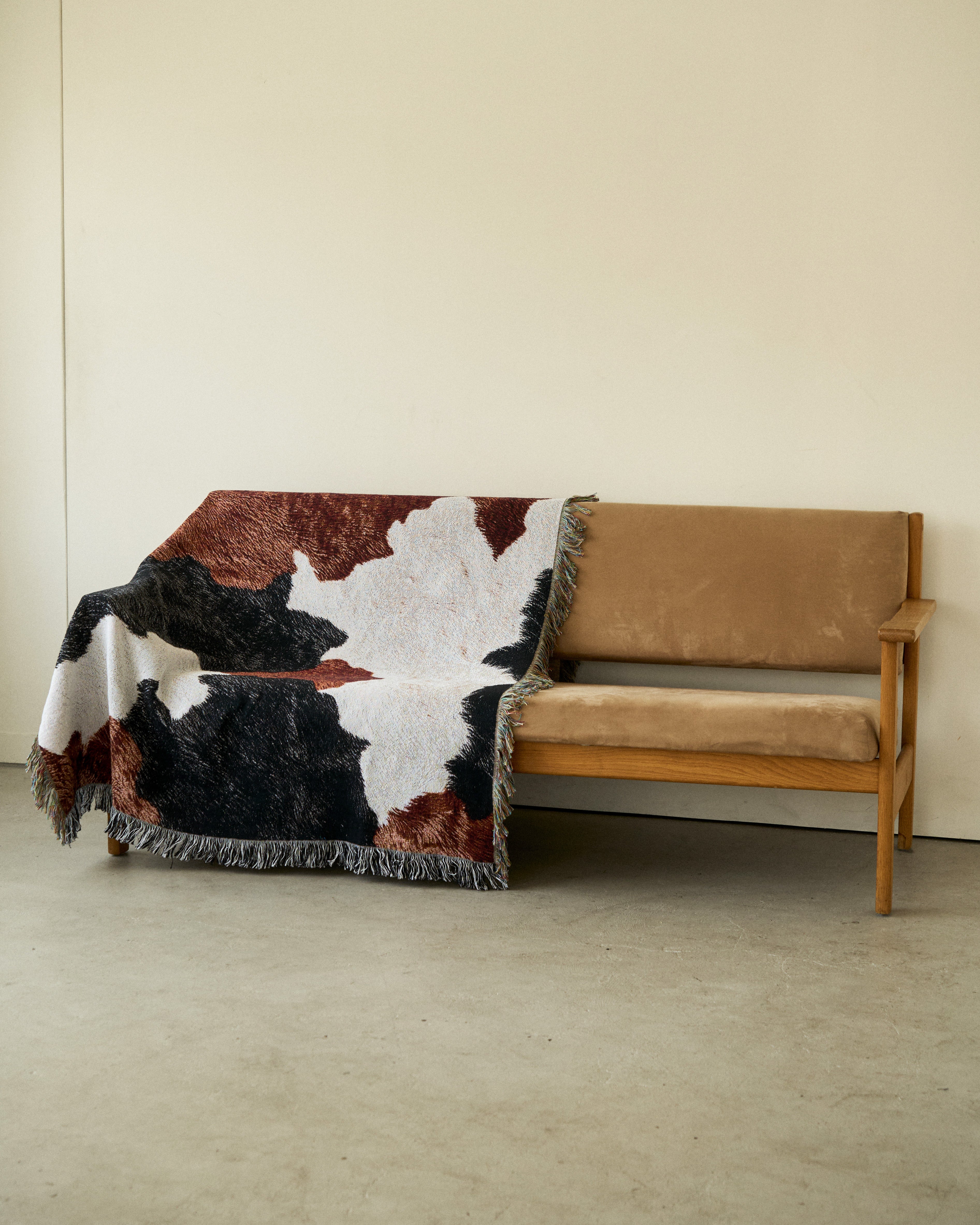 Cow Hide Throw Blanket : M