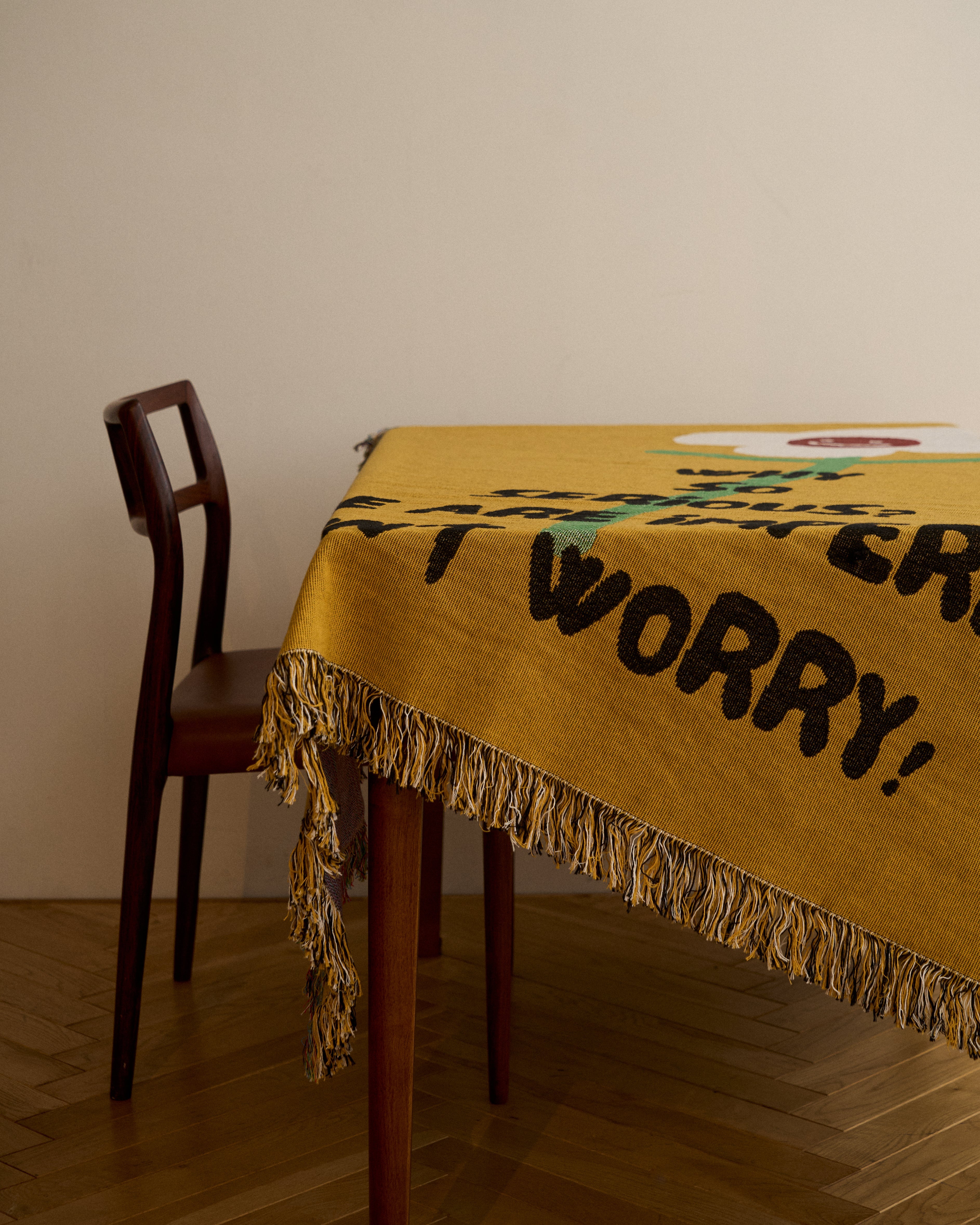 Don't Worry Throw Blanket : M