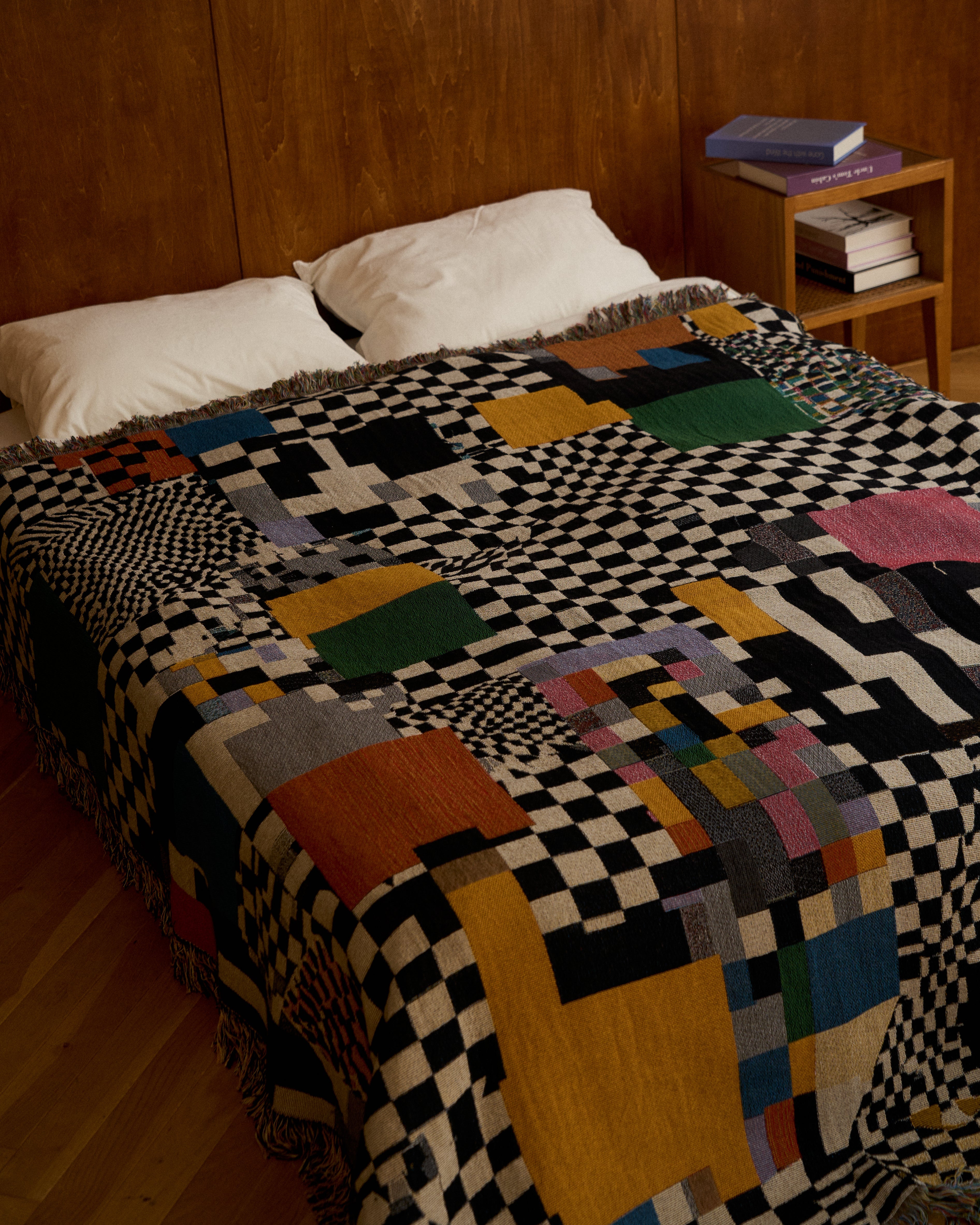 Glitch Throw Blanket : L