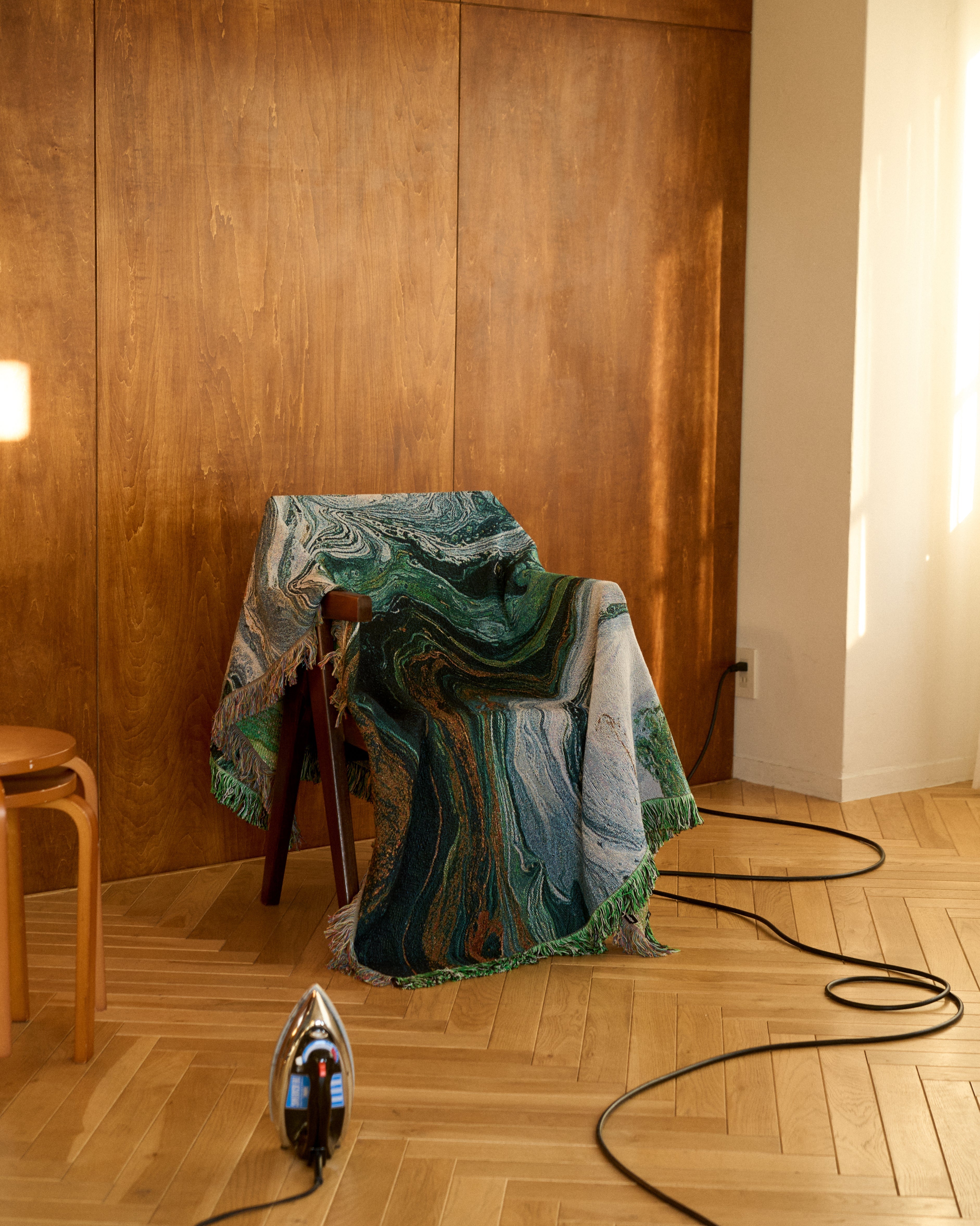 Green Flow Throw Blanket : M