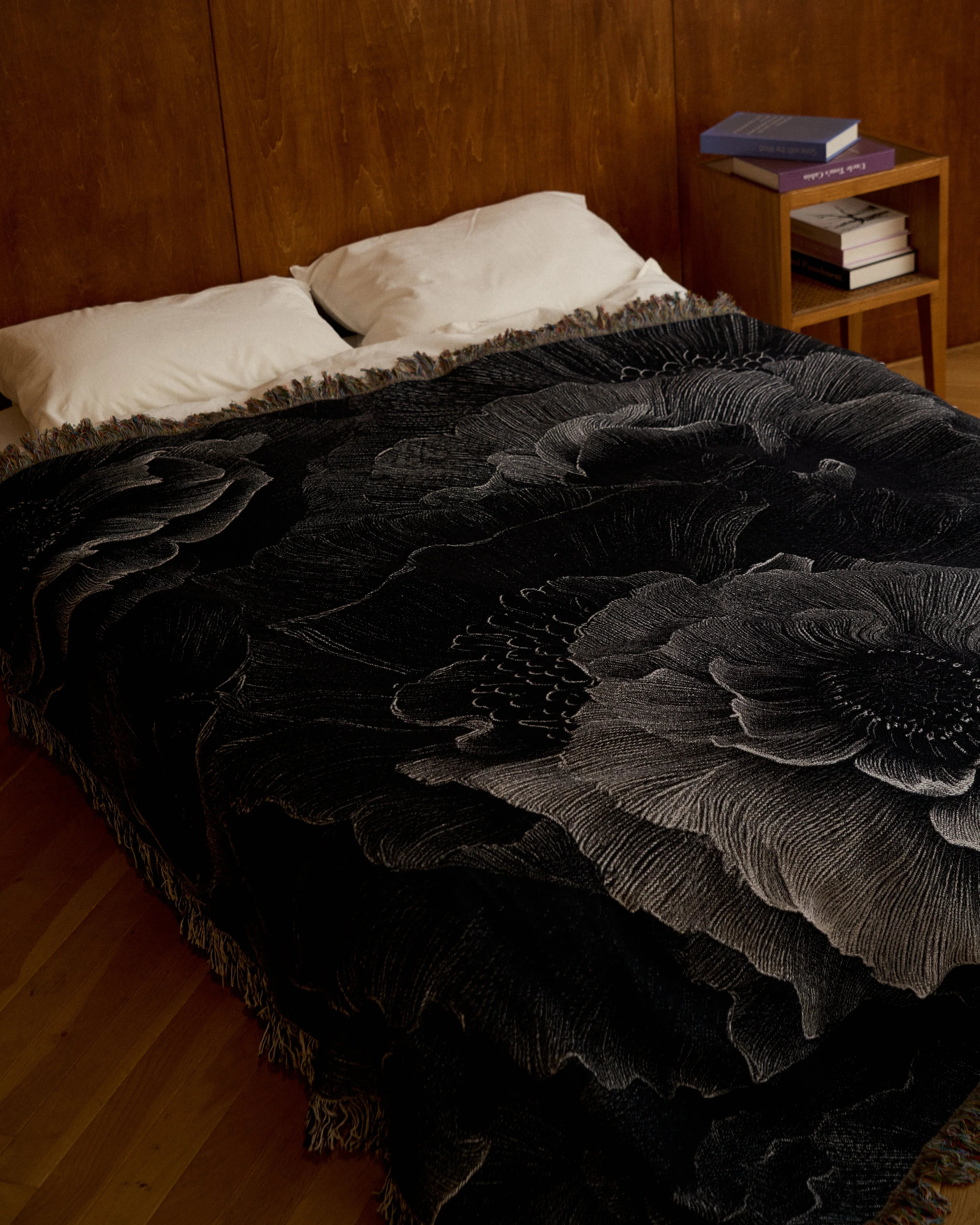 Monochrome Bloom Throw Blanket | iMPeRF
