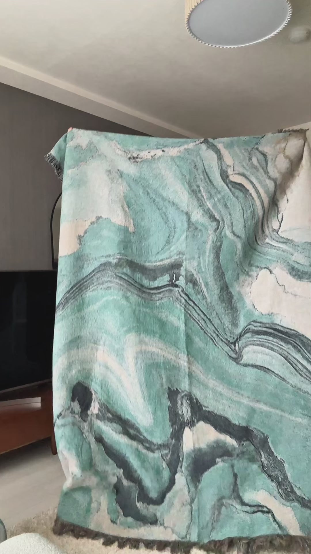 Sky Blue Flow Throw Blanket | iMPeRF
