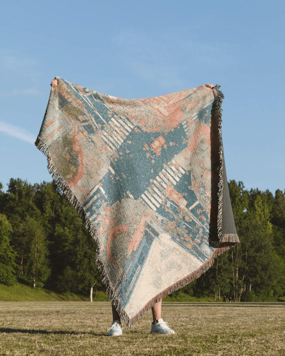 Tokyo Crossing Woven Throw Blanket - imperf